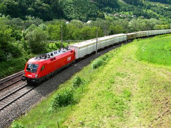 Los Ferrocarriles Austríacos licitan doscientas locomotoras eléctricas de mercancías