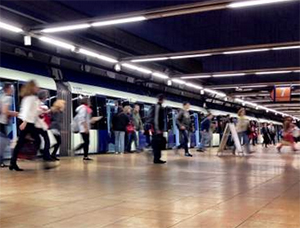 Metro de Madrid colaborará en la integración de transexuales