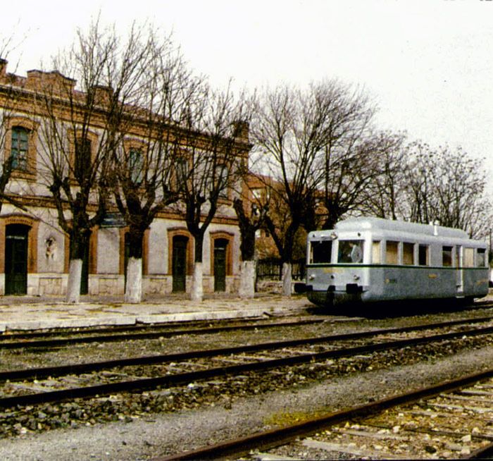 Ferrobs en la estacin  de Tomelloso de la Argamasilla de Alba a Tomelloso, cerrada en 1985.