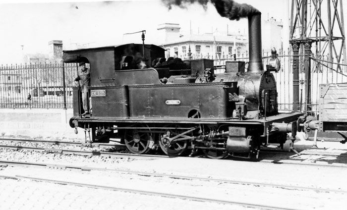 Locomotora de la serie 601-605 para los servicios de maniobras, conocidas popularmente por los ferroviarios como Los Cucos.