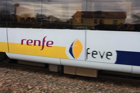 Renfe crea su estructura de v�a m�trica