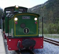 El Tren del Cemento, ferrocarril turstico del Alto Llobregat, inicia su cuarta temporada