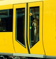 Knorr-Bremse adquiere la divisin de puertas para ferrocarril de Hbner 