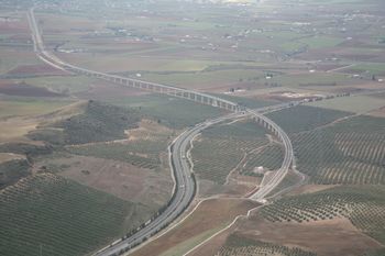 Concluyen las pruebas de carga de los viaductos de la lnea de alta velocidad Antequera-Granada