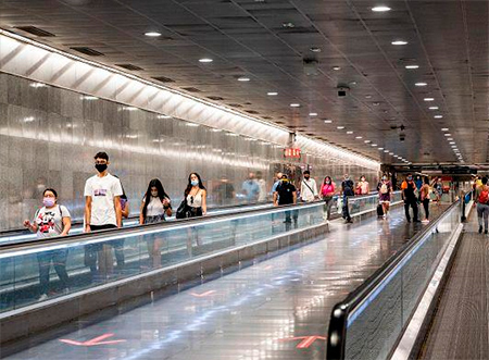 Metro de Barcelona recupera el servicio ininterrumpido las noches de los sbados