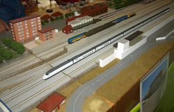 Encuentro de m�dulos en escala N en Portugalete 