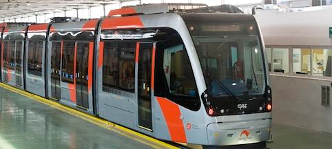 Primeras pruebas del nuevo tranvía autónomo de CAF en Zaragoza