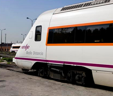 Renfe adjudica a CAF veintiocho trenes eléctricos para los servicios de Media Distancia