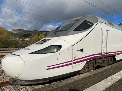 Renfe agrupa todos los servicios de viajeros en Extremadura en un mando único