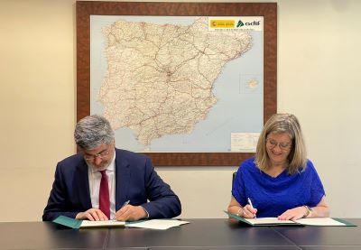 Adif y Mafex renuevan su acuerdo para promover la mejora competitiva del sector ferroviario español