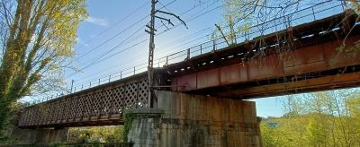 Obras de mejora del puente metálico de Villabona