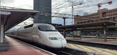 Comienzan los servicios diarios del AVE Barcelona-Lyon