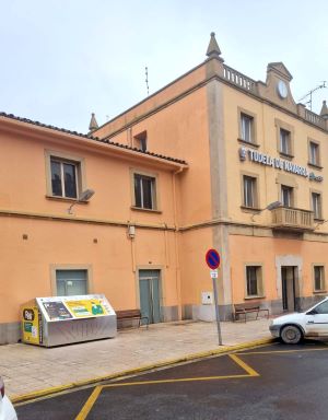 La estacin de Tudela de Navarra estrena aparcamiento seguro para bicicletas y patinetes