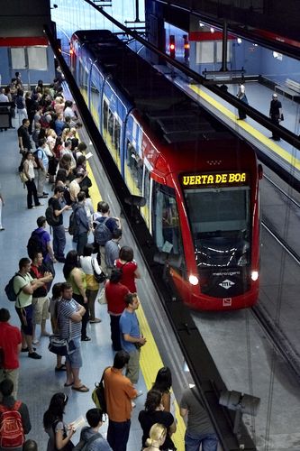 Los usuarios de Metro Ligero Oeste valoran el servicio con un 8,4 sobre 10