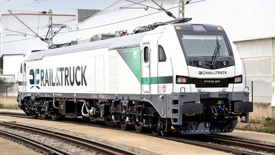 Rail & Truck recibe las tres primeras locomotoras para la autopista ferroviaria Algeciras-Zaragoza