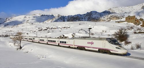 Campaa de Renfe Das sin cole, para viajes en familia