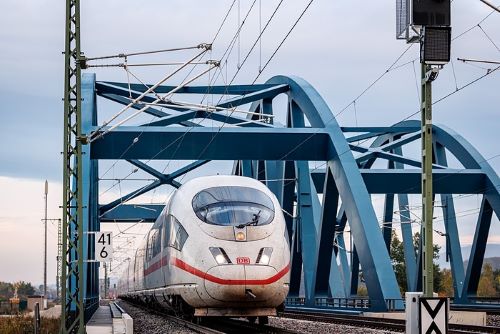 Deutsche Bahn redujo significativamente sus prdidas en 2024