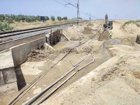 Obras de renovacin y mejora en la lnea ferroviaria Sevilla-Huelva