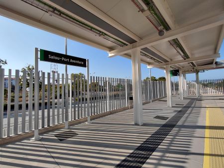En servicio la nueva estacin ferroviaria de Salou-Port Aventura