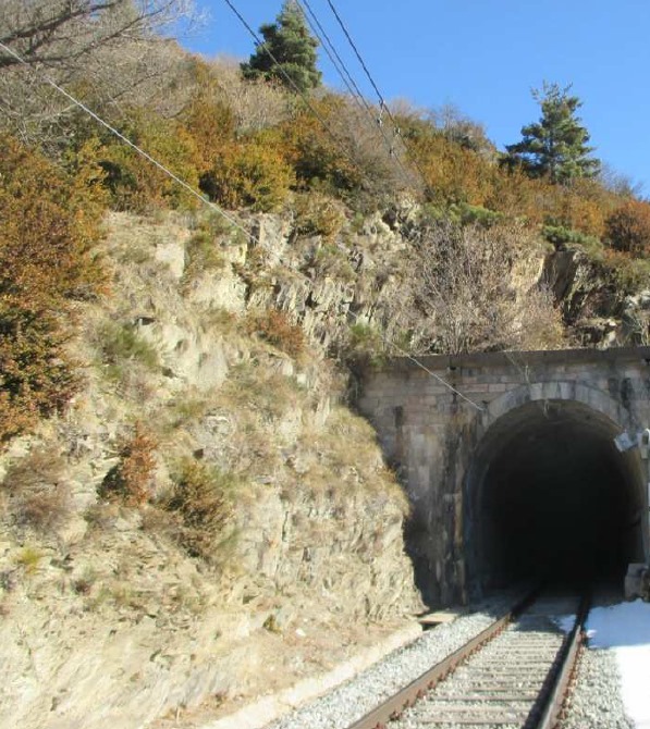 A licitacin tres actuaciones de mejora de la infraestructura en la lnea Barcelona-Ripoll-Puigcerd 