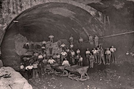 Metro de Barcelona lanza un vdeo sobre su historia realizado con IA