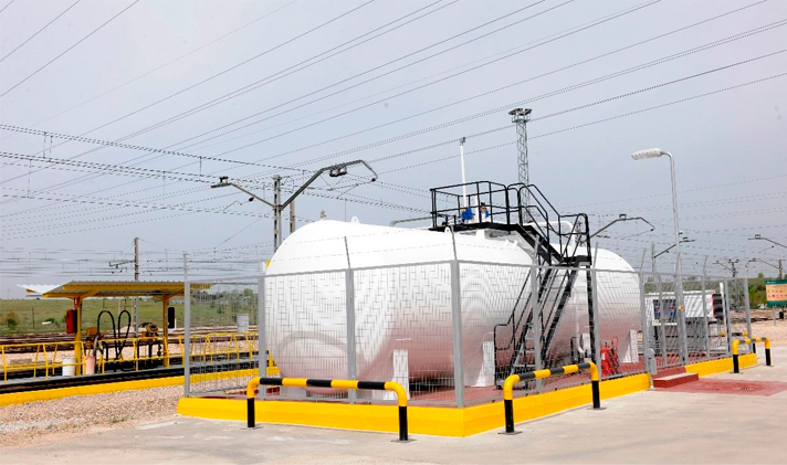 Adif adjudica la compra de combustible para el transporte ferroviario por 96,8 millones