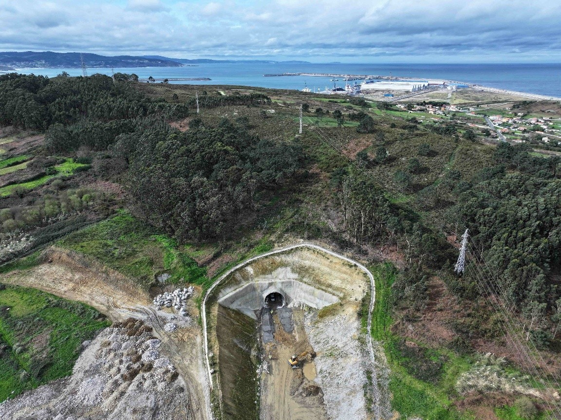 Aprobados 11,6 millones m�s para el acceso ferroviario al puerto exterior de La Coru�a en Punta Langosteira