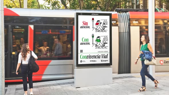 Tranv�a de Zaragoza ampl�a su campa�a de seguridad vial con formaci�n para escolares, j�venes y mayores