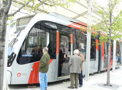 Hoy se electrifica la Lnea 1 del Tranva de Zaragoza 