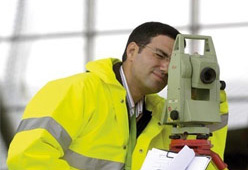 Estudios geolgicos y de planificacin hidrulica para la integracin del ferrocarril en Palencia 