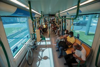 Metro de Granada transporta más de 11 millones de viajeros en 2022 y roza los niveles prepandemia