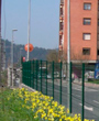 Instalaci�n de nuevos cerramientos para proteger la infraestructura en Bilbao, Baracaldo y Sestao