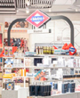 Metro de Madrid abre una nueva tienda en la T4 del aeropuerto Adolfo Su�rez Madrid-Barajas