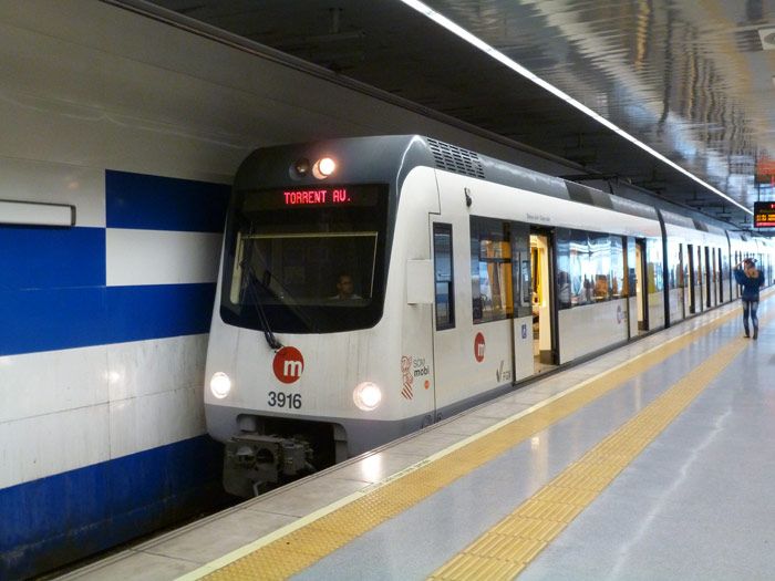 En la actualidad, buena parte del antiguo «trenet» se ha integrado en la moderna red de metro de Valencia. Fotografía de Juanjo Olaizola