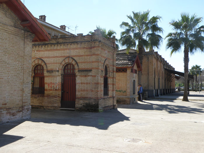 Urinario de la antigua estación de Camas.