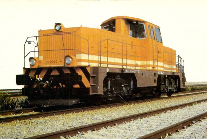 Primera de las locomotoras de maniobras MABI, serie 311, que se entregó a Renfe en 1990.