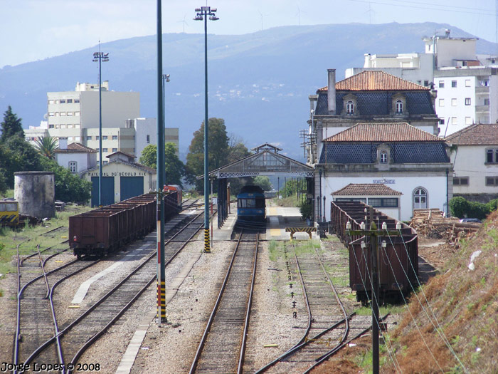 Trenes estacionados en Valença do Miño