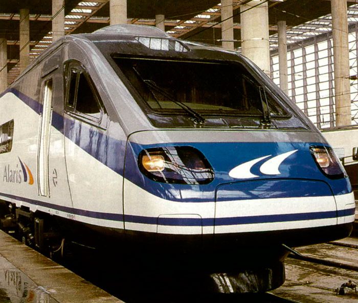 El tren Alaris que comenz sus servicios en febrero de 1999 entre Madrid y Valencia, con un tiempo de viaje de 3 horas 30 m.